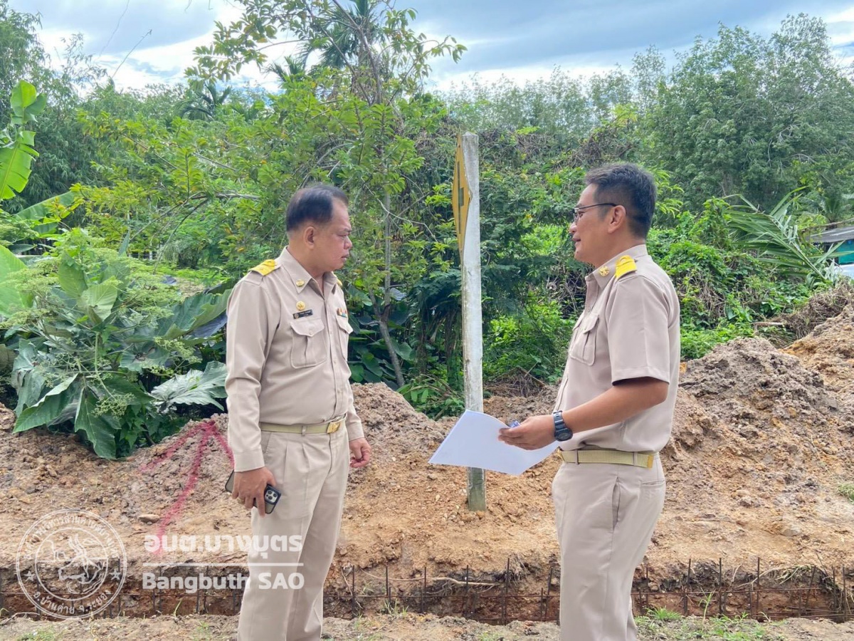 ลงพื้นที่ติดตามความคืบหน้าการก่อสร้างรางระบายน้ำสาธารณะ